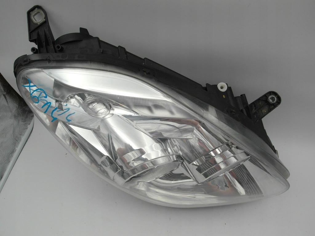 Frontscheinwerfer Opel Combo 520668560E Rechts Scheinwerfer Headlight SCH4589032542ej