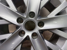 Load image into Gallery viewer, 1x Alufelge 16 Zoll 6.5" 5x112 50ET Glanz Silber 5K0601025AL VW Golf Vi FEL4054474373nl