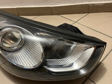 Laden Sie das Bild in den Galerie-Viewer, Frontscheinwerfer Hyundai Ix35 92102-2Y000 Halogen Rechts Scheinwerfer Headlight