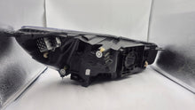 Laden Sie das Bild in den Galerie-Viewer, Frontscheinwerfer Ford Focus NX7B-13E015-CF Full LED Links Headlight SCH1671500519ly