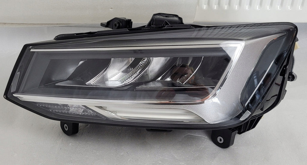 Frontscheinwerfer Audi Q2 81A941011C Ein Stück (Rechts oder Links) Headlight
