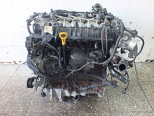 Laden Sie das Bild in den Galerie-Viewer, Motor Kia Ceed D4FB 1.6 CRDI Diesel Engine Komplett