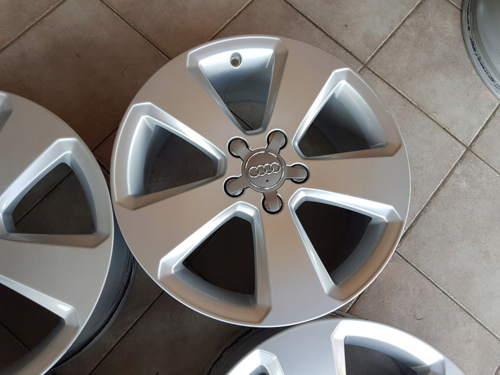 4x Alufelge 17 Zoll 7.5" 5x112 51ET Glanz Silber 8V0601025BK Audi A3 Rim Wheel FEL7070271984rq