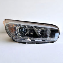 Laden Sie das Bild in den Galerie-Viewer, Frontscheinwerfer Kia Ceed 92102-A2220 LED Rechts Scheinwerfer Headlight