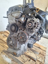 Laden Sie das Bild in den Galerie-Viewer, Motor Hyundai Kia G4FC 1.6 115PS 142TKm Benzin Engine Unkomplett