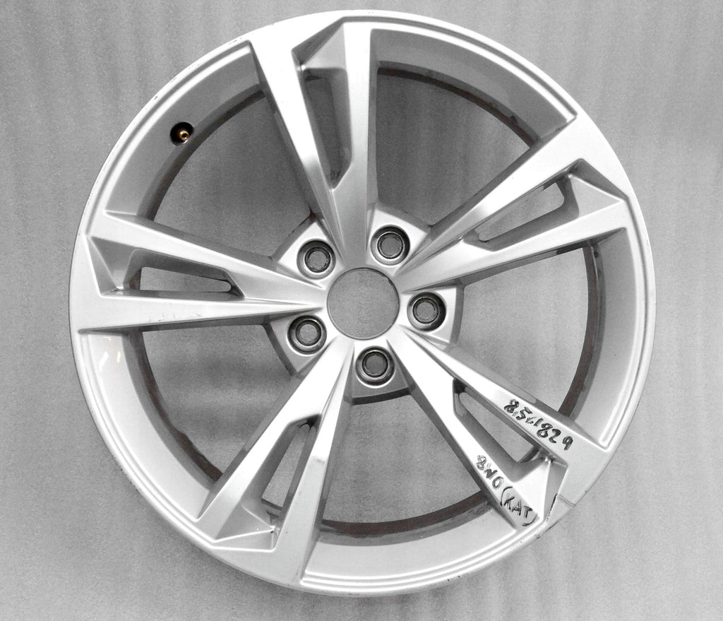 1x Alufelge 18 Zoll 8.5" 5x112 29ET Glanz Silber 8W0601025AK Audi A4 Rim Wheel