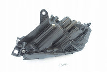 Laden Sie das Bild in den Galerie-Viewer, Frontscheinwerfer Skoda Enyaq IV 5LB941016A Rechts Scheinwerfer Headlight