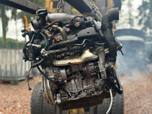 Laden Sie das Bild in den Galerie-Viewer, Motor VW T5 AXD 2.5 TDI 131PS 96kW Diesel Engine Komplett MOT4789128226fu