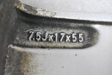 Laden Sie das Bild in den Galerie-Viewer, 1x Alufelge 17 Zoll 7.5&quot; 5x108 55ET Glanz Silber 31255033 Volvo Xc70 Xc60