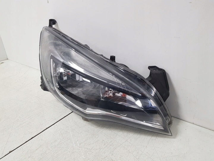 Frontscheinwerfer Opel Astra 1EG010011-68 1EG010011-67 Rechts oder Links SCH7430948711hu