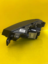 Load image into Gallery viewer, Frontscheinwerfer VW I 11B941036H LED Rechts Scheinwerfer Headlight SCH3295784778ld