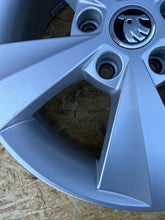 Laden Sie das Bild in den Galerie-Viewer, 1x Alufelge 16 Zoll 5x112 5E0601025C Skoda Octavia I Rim Wheel FEL4390718763ta