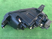 Load image into Gallery viewer, Frontscheinwerfer Opel Mokka 42698953 Links Scheinwerfer Headlight SCH8861799803tt