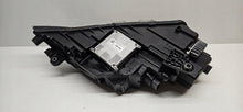 Laden Sie das Bild in den Galerie-Viewer, Frontscheinwerfer Skoda Octavia III 5E1941015D LED Links Scheinwerfer Headlight SCH6591072730mp
