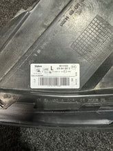 Load image into Gallery viewer, Frontscheinwerfer Seat Ateca 576941007D LED Links Scheinwerfer Headlight SCH1379569431oy
