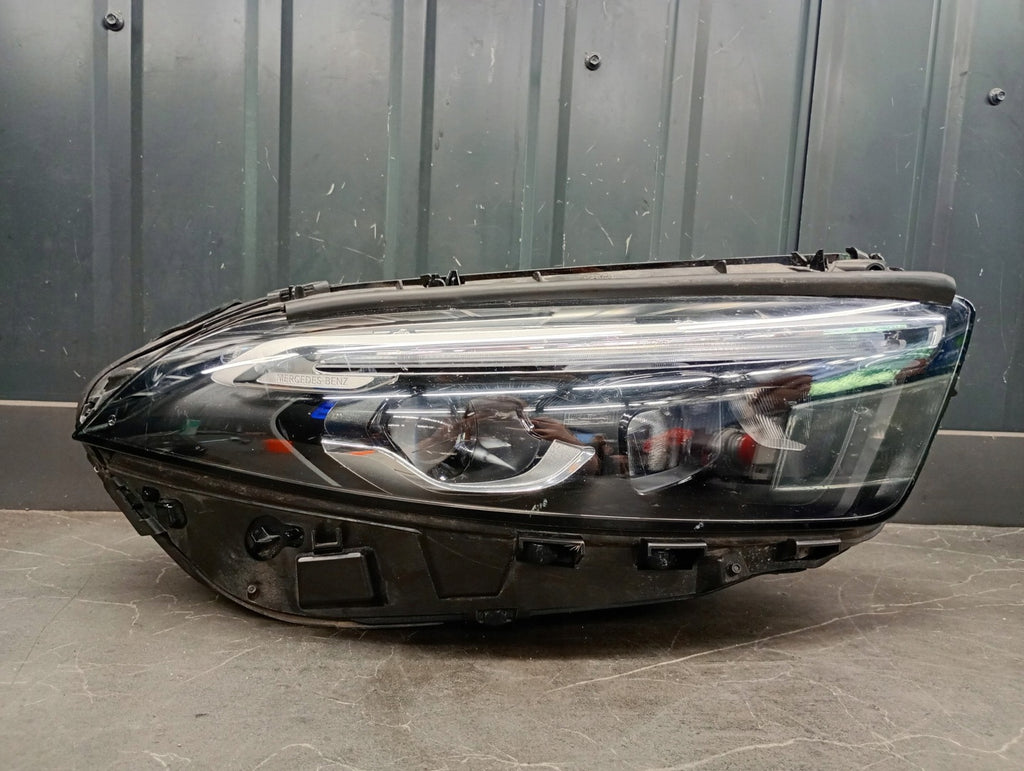 Frontscheinwerfer Mercedes-Benz A1779065804 LED Rechts Scheinwerfer Headlight SCH4883341823yi