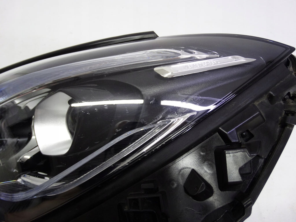 Frontscheinwerfer Mercedes-Benz Cla A1189062500 LED Rechts oder Links SCH9016949938tt