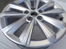 Load image into Gallery viewer, 1x Alufelge 16 Zoll 7.0" 5x108 44ET 9843281280 Opel Crossland X Rim Wheel FEL3063035611yn
