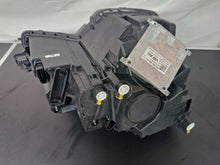 Laden Sie das Bild in den Galerie-Viewer, Frontscheinwerfer Skoda Karoq 57B941015D Rechts Scheinwerfer Headlight SCH9232305088ny