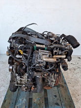 Laden Sie das Bild in den Galerie-Viewer, Motor Toyota Avensis 1AD 2.0 236PS 176TKm Diesel Engine Komplett MOT5201096241ir