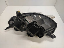 Laden Sie das Bild in den Galerie-Viewer, Frontscheinwerfer Opel Zafira 9832836480 Xenon Rechts Scheinwerfer Headlight