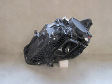 Laden Sie das Bild in den Galerie-Viewer, Frontscheinwerfer Mercedes-Benz W247 A2479061004 LED Rechts Headlight SCH8196234547lv