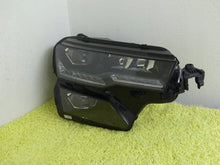 Laden Sie das Bild in den Galerie-Viewer, Frontscheinwerfer Skoda Karoq 57B941036 LED Rechts Scheinwerfer Headlight SCH1933535606ht