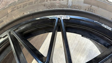 Laden Sie das Bild in den Galerie-Viewer, 1x Alufelge 19 Zoll 8.5" 5x112 30ET Rim Wheel FEL3361833618yh