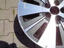 Laden Sie das Bild in den Galerie-Viewer, 1x Alufelge 17 Zoll 7.5" 5x112 43ET Silber 8V0601025 Audi A3 Rim Wheel FEL3776668788yw