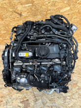 Load image into Gallery viewer, Motor BMW X3 G01 B48B20A 3.0 3TKm Benzin Engine Komplett MOT6733982963kw