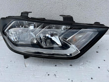 Laden Sie das Bild in den Galerie-Viewer, Frontscheinwerfer Audi A1 82A941004 Rechts Scheinwerfer Headlight SCH2484681824fq