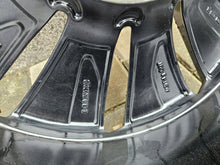 Laden Sie das Bild in den Galerie-Viewer, 1x Alufelge 18 Zoll 8.0" 5x112 39ET Glanz Grau 4K0601025 Audi A6 Mg Rim Wheel FEL9654708639we