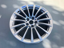 Laden Sie das Bild in den Galerie-Viewer, 1x Alufelge 18 Zoll 8.0" 5x112 30ET 6861224 BMW G30 G11 Rim Wheel FEL4087828171zo