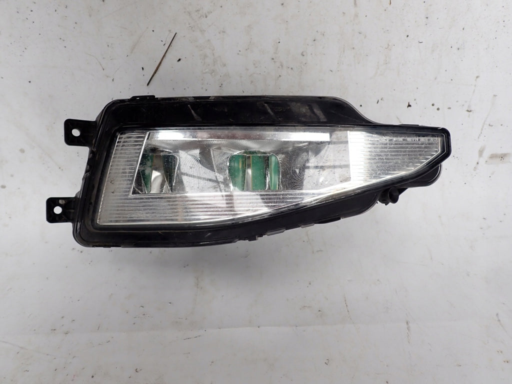 Frontscheinwerfer VW Passat B8 3G0941700 LED Rechts Scheinwerfer Headlight SCH9371881433te
