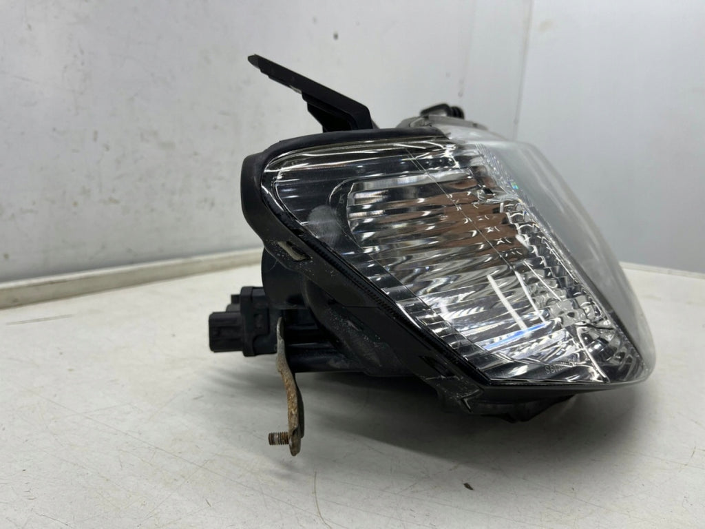 Frontscheinwerfer Mitsubishi L200 8301B462 Rechts Scheinwerfer Headlight SCH9852713772jt