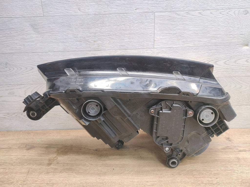 Frontscheinwerfer Skoda Scala 657941015 Links Scheinwerfer Headlight SCH1435513836jg