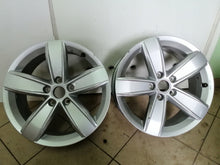 Load image into Gallery viewer, 1x Alufelge 17 Zoll 6.5&quot; 5x112 38ET 5NA071497 VW Tiguan Rim Wheel