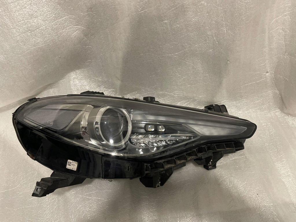 Frontscheinwerfer Alfa Romeo Giulia 50564095 Xenon Rechts Scheinwerfer Headlight SCH9091431112zd