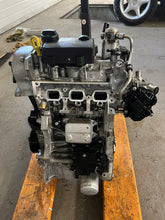 Laden Sie das Bild in den Galerie-Viewer, Motor Audi VW DLA 1.0 TSI 2021 Benzin Engine Unkomplett