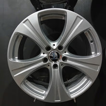 Laden Sie das Bild in den Galerie-Viewer, 4x Alufelge 18 Zoll 8.0" 5x112 38ET Glanz Silber Mercedes-Benz Superb Iii FEL9919932231gy