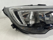 Laden Sie das Bild in den Galerie-Viewer, Frontscheinwerfer Opel Crossland X 13467968 Rechts Scheinwerfer Headlight SCH6421731714ba