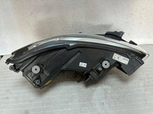 Laden Sie das Bild in den Galerie-Viewer, Frontscheinwerfer Audi A1 8X0941005 Xenon Links Scheinwerfer Headlight SCH7113975977lz