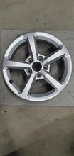Load image into Gallery viewer, 1x Alufelge 16 Zoll 6.0" 5x112 43ET Glanz Silber 81A071496A Audi A3 Q2 Rim Wheel FEL7570584592po