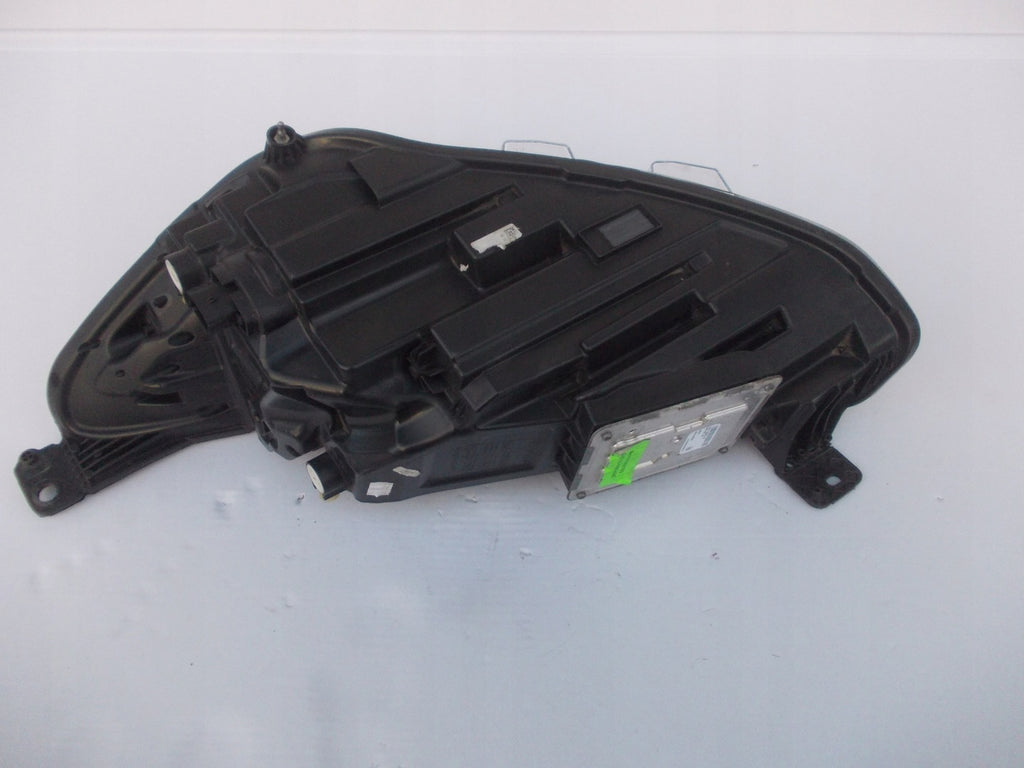 Frontscheinwerfer Ford Focus JX7B-13E014-AE LED Rechts Scheinwerfer Headlight SCH4637333384ap