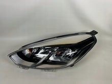 Load image into Gallery viewer, Frontscheinwerfer Ford Fiesta Ein Stück (Rechts oder Links) Headlight SCH5594589317ft