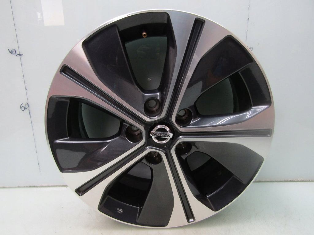 1x Alufelge 17 Zoll 6.5" 5x114.3 45ET N86701 Nissan Leaf Ze1 Rim Wheel FEL4638001295nr