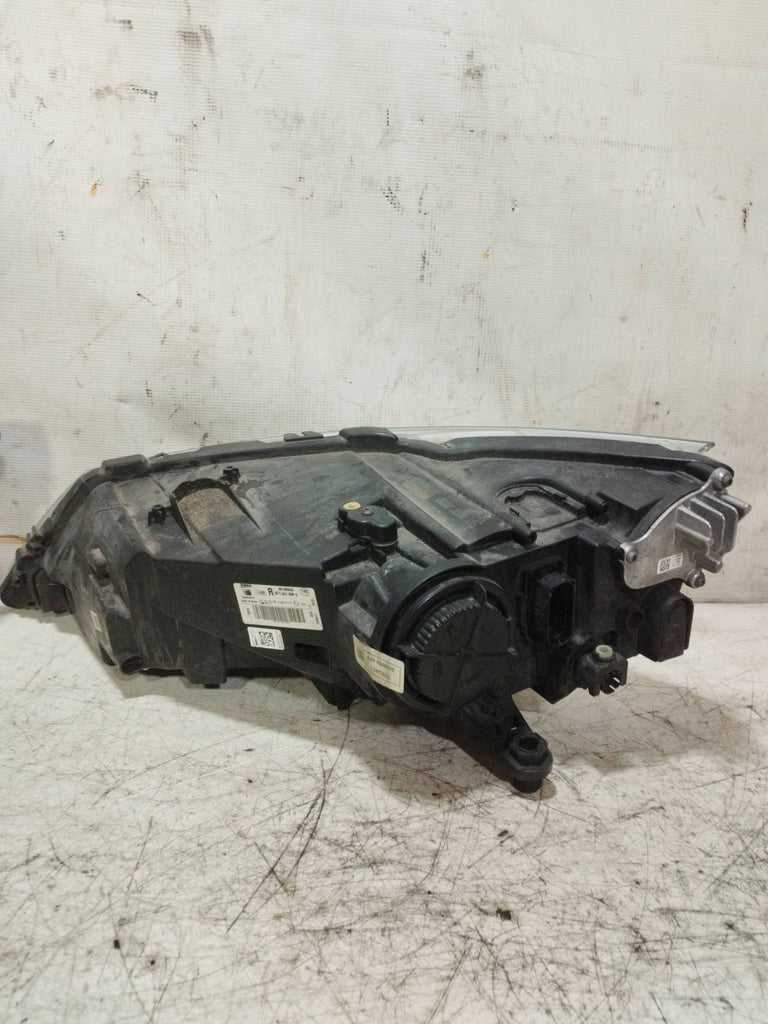 Frontscheinwerfer Seat Leon 90100840 Rechts Scheinwerfer Headlight SCH7179800558ik