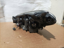 Load image into Gallery viewer, Frontscheinwerfer Toyota Yaris LED Rechts Scheinwerfer Headlight