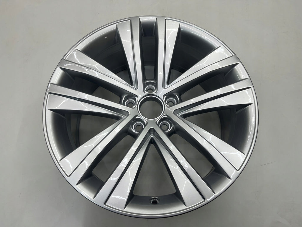 1x Alufelge 18 Zoll 7.5" 5x112 35ET 7N0601025F Seat Alhambra Sharan Rim Wheel FEL3749453722gm