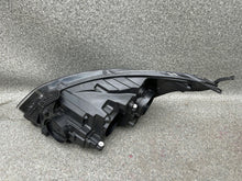 Laden Sie das Bild in den Galerie-Viewer, Frontscheinwerfer Ford Transit Tourneo 431-11B32 Rechts Scheinwerfer Headlight SCH1530975549uj